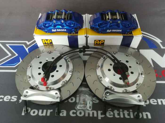 Kit Freinage AP RACING CP 9040 6 pistons Personnalise BLEU M pour BMW M3 E92.