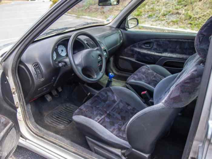 Recherche intérieur Saxo VTS