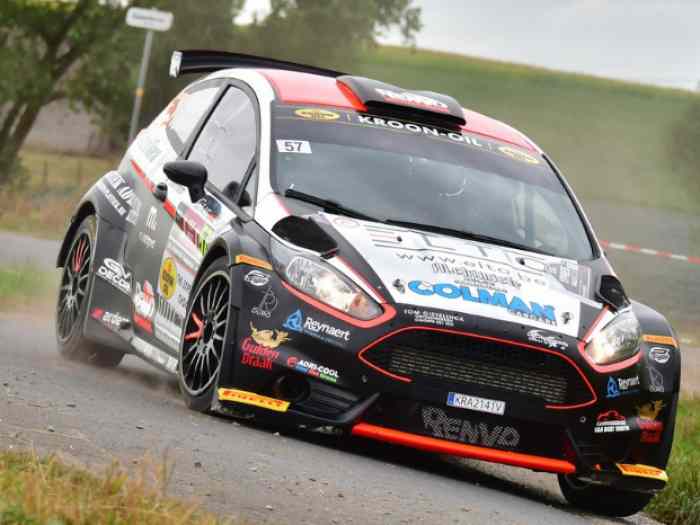 Ford Fiesta R5 MK1 Evo2 Chassis 293 (2021 NEW) WITH SPARE PARTS PACKAGE INCLUSIVE of 30.000 euro 2