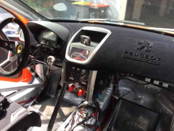 Peugeot 207 F2013 (S 1600) échange possible 3