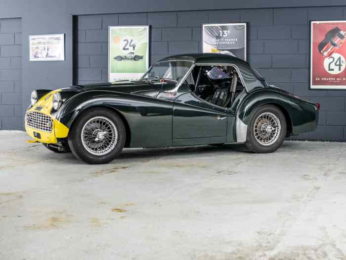 TRIUMPH TR3 1