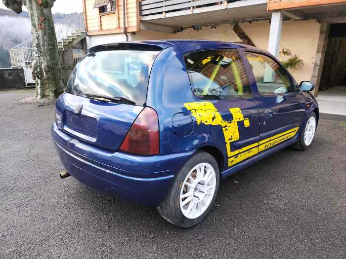 Renault Clio 2 RS 1 Groupe N 2