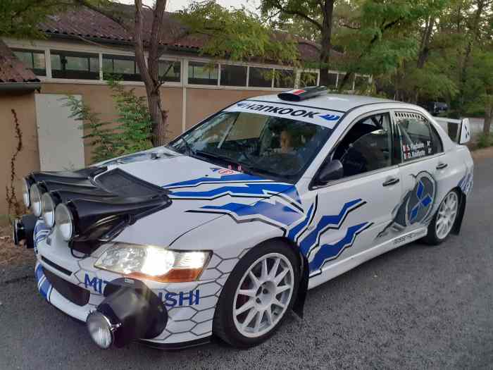 Mitsu lancer EVO8 grN ou éch DS3 R3T 0