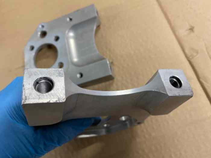Soporte pinzas freno traseras Citroen Sport 2