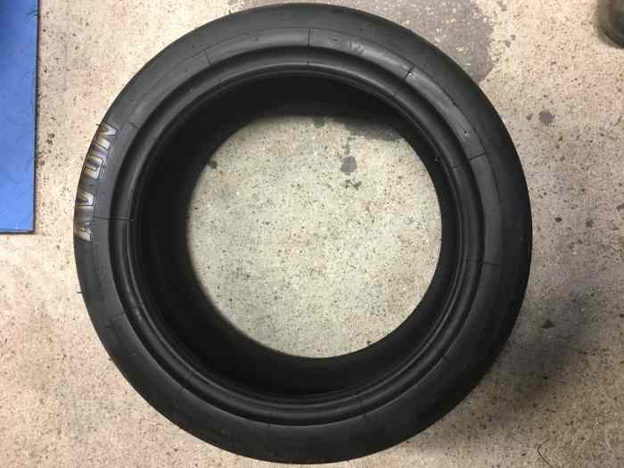 4 pneus slick AVON 6,6/19,5-14 neufs 0