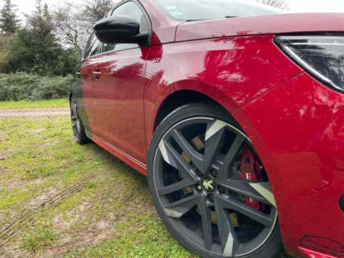 Peugeot 308 GTi 1.6L 270cv S&S 3