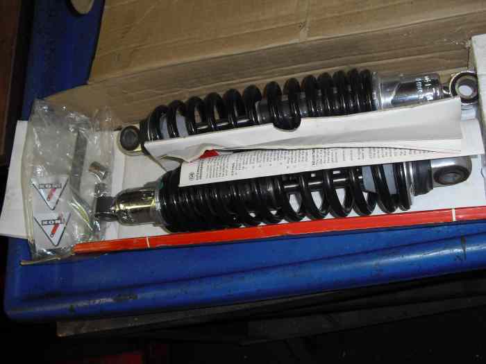 2 amortisseurs Koni neufs Yamaha 7610-1407 1