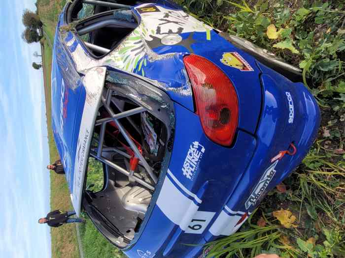 206 RC A7 accidenté caisse à refaire 5