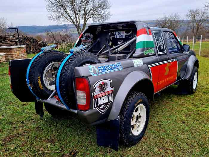 Nissan Navara D22 - Off-Road