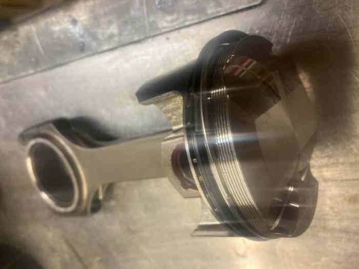 MOTEUR CLIO 2 RS 232 CV NEUF 2