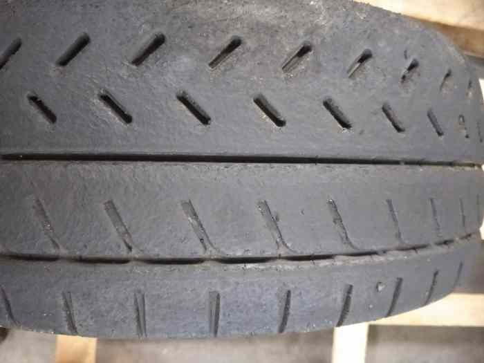 1 pneu michelin 15 pouce gomme 31