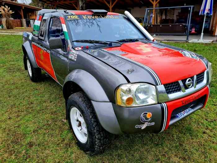 Nissan Navara D22 - Off-Road 5