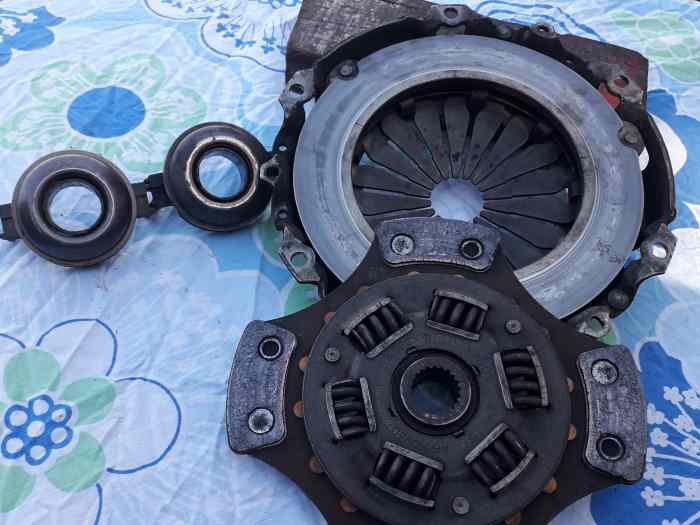 embrayage 206 xs volant