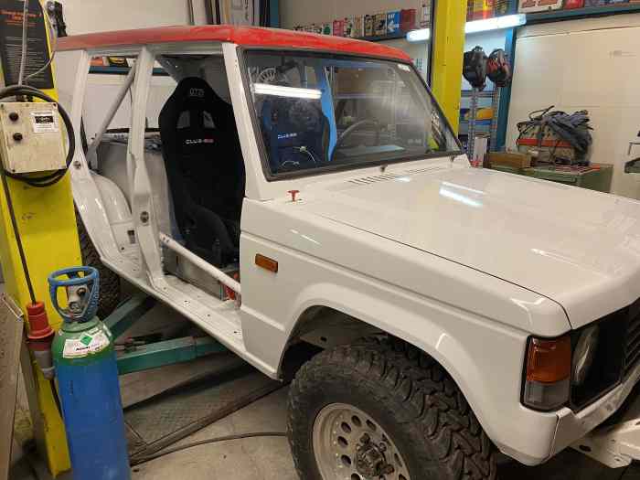 Mitsubishi Pajero T2 ex ralliart vehicule rapide 1991 historique,classic a terminer. 0