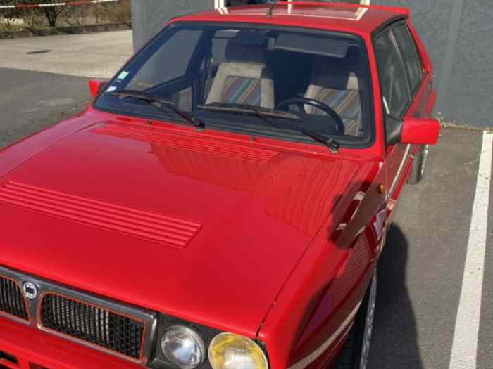 Lancia delta HF integrale 16V