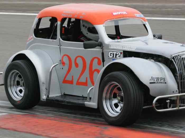 LEGEND CAR CUP
