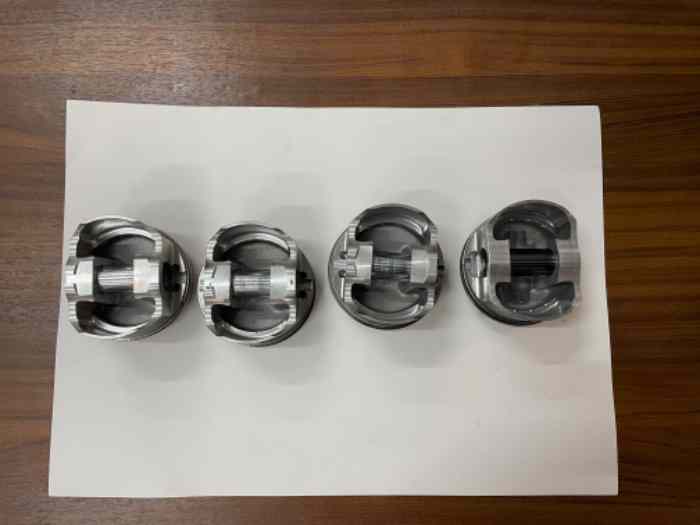 Pistons wossner clio groupe Gr.A 2