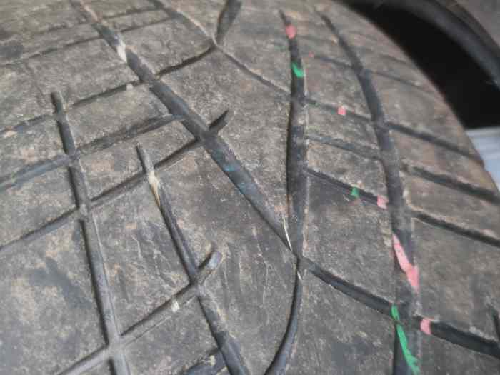 Pneus TOYO R1R 17 pouces 3