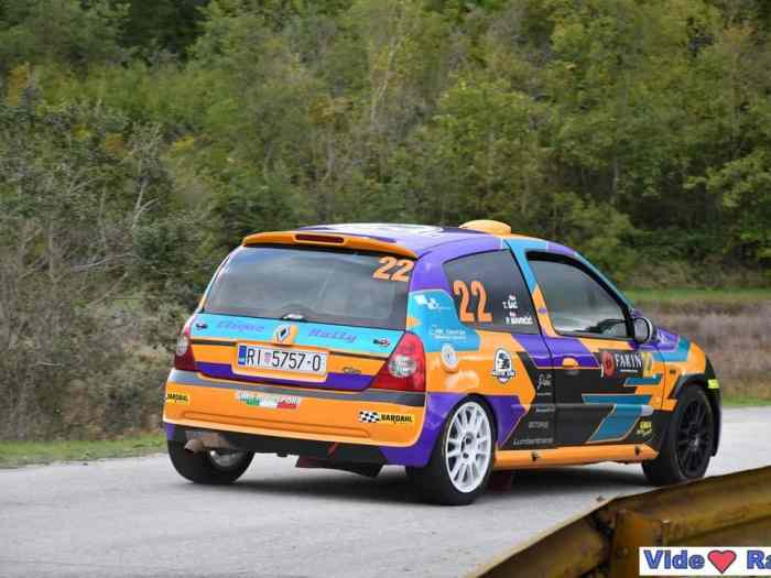 Renault Clio N3 light 2