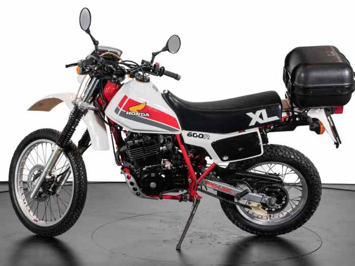 HONDA XL 600 R 1983 0