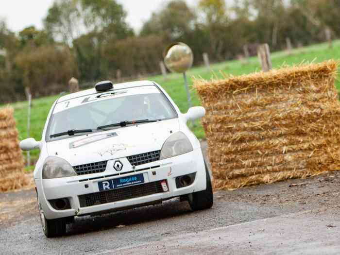 Location clio rs f2000 206 rc gra