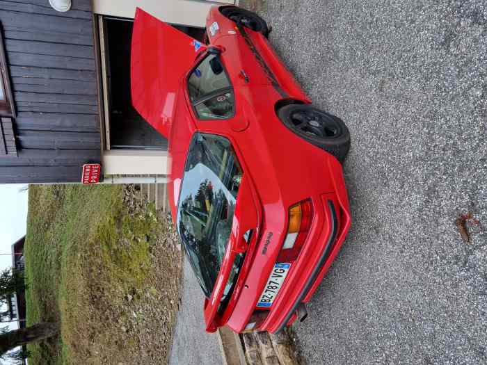 URGENT ... Vends ou échange PORSCHE 944 VHRS 0