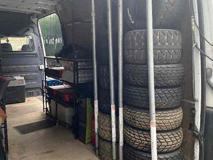 Mercedes Sprinter service van 3