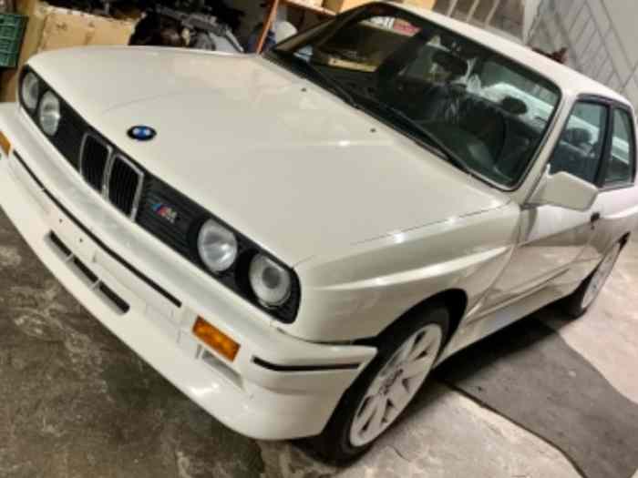 BMW M3 E30 0