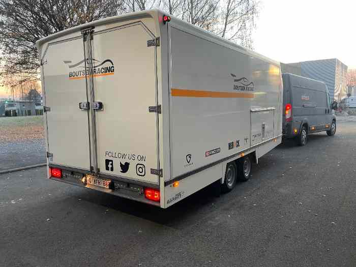 Remorque fermée pour voiture à vendre 2