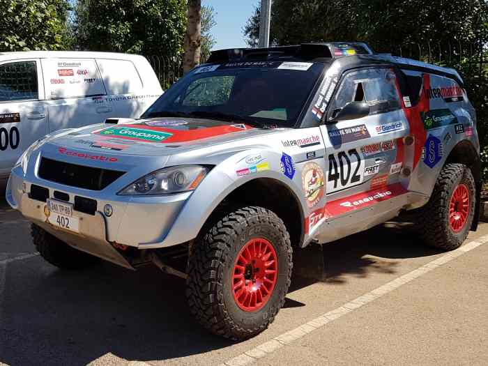 LOCATION POUR RALLYE RAID 4X4 6 CYLINDRES EN V ESSENCE 3