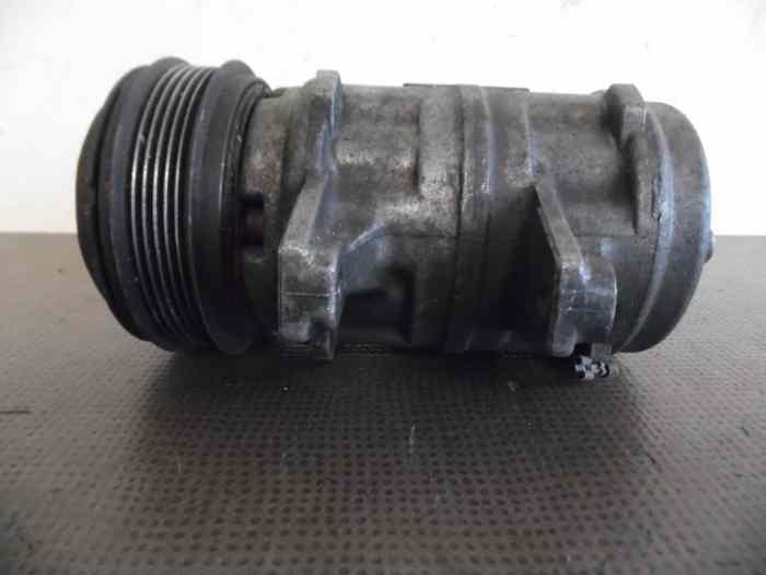 COMPRESSEUR CLIMATISATION 94412600800 PORSCHE 944 / 924S / 968 2