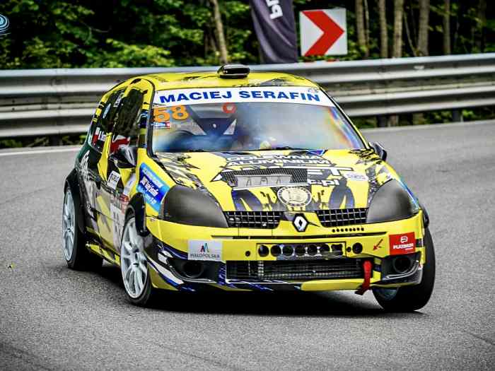 Renault Clio Sport 285HP 0