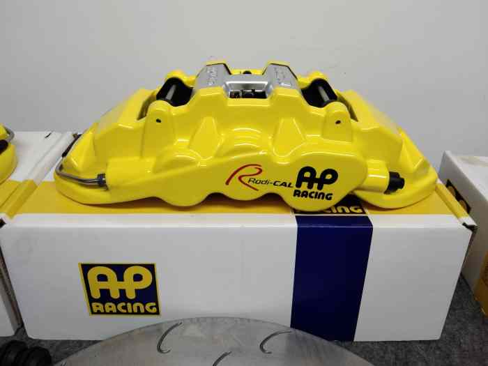 Kits Freinage AP RACING RADICAL AV+AR pour BMW M3 tous modeles. 4