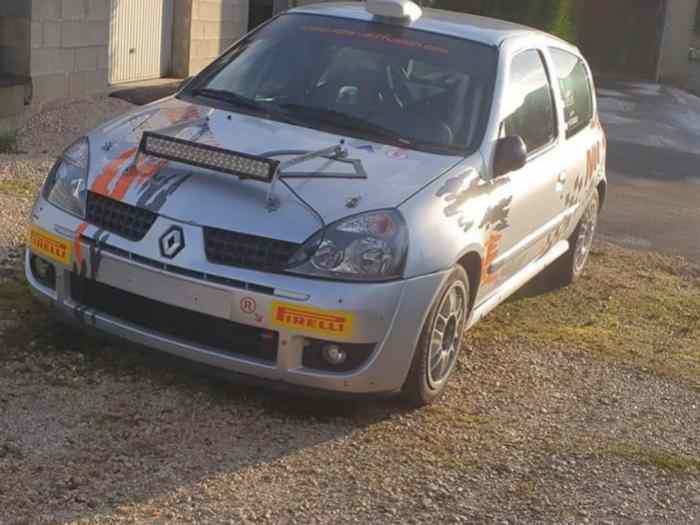 Vend clio ragnotti top n3