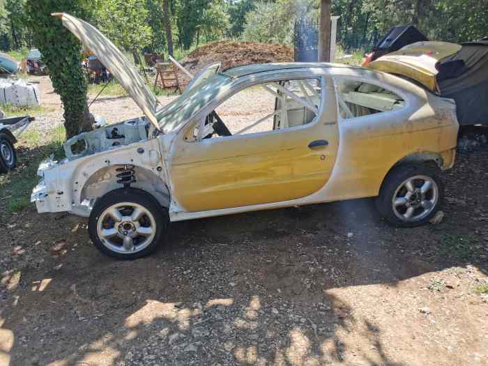 caisse megane coupé