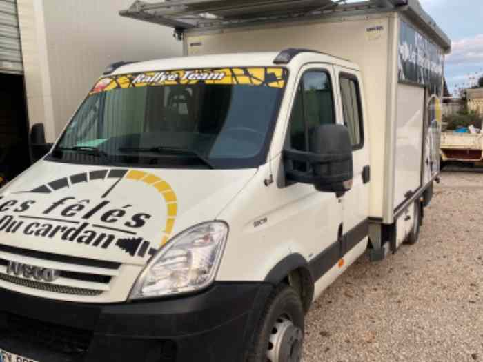 Camion assistance Iveco Dayli 65/18