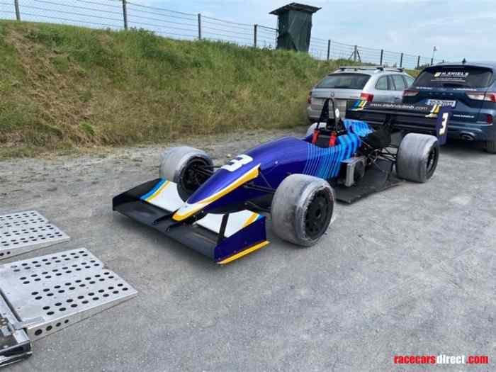 Reynard 913 F3 307bhp 0