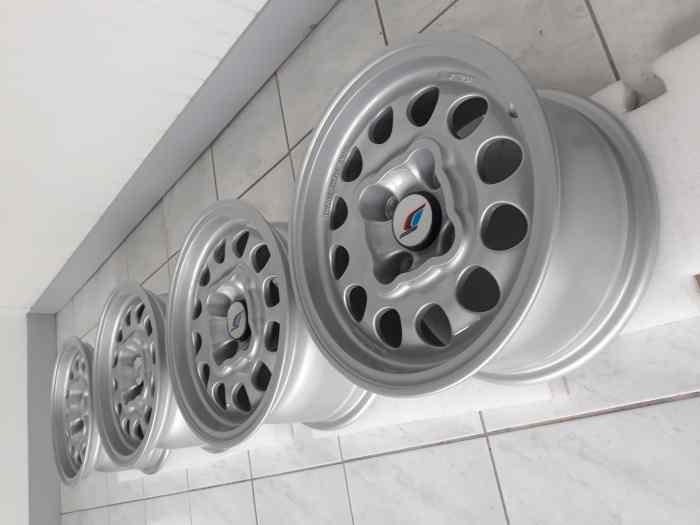 Keychain - Stripes PTS Peugeot Talbot Sport - Soft PVC Keyrings Monogram Badge Logo - STICK-IN