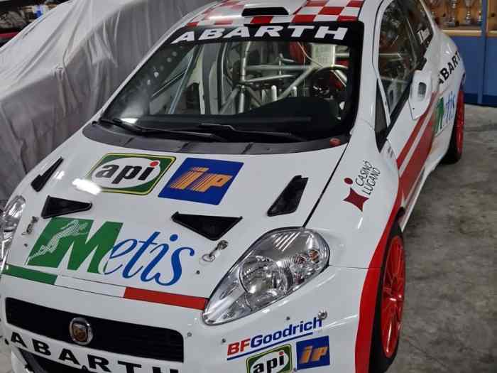 FIAT PUNTO ABARTH Super2000 0