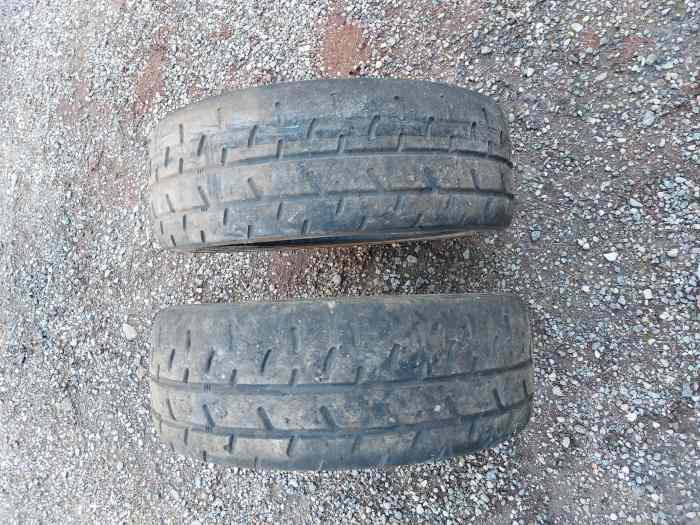 Pneus mrf en 17