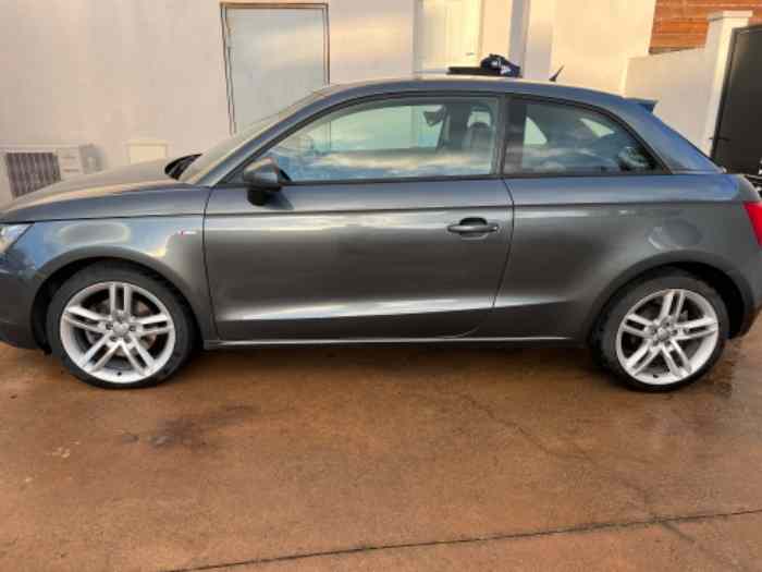 Audi A1 SLine TDI 105 Cv ou échange contre fourgon 1