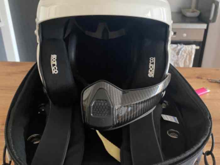 Casque sparco / Hans / sac de voyage 0