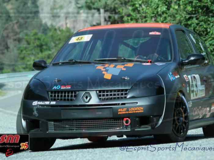 Clio Cup 2 1