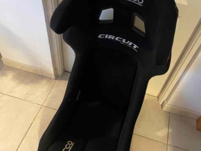 Baquet Sparco plus homologué