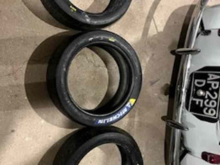 PNEUS MICHELIN NEUFS 20/65/18 1