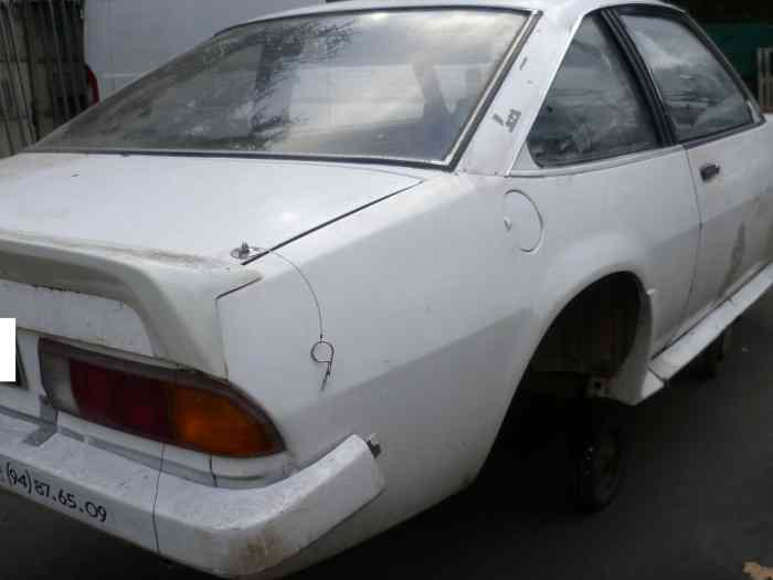 Vente caisse Opel Manta 2 Litres