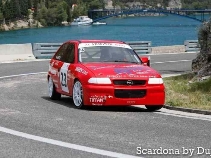 Opel Astra 2.0 16V Hillclimb 1