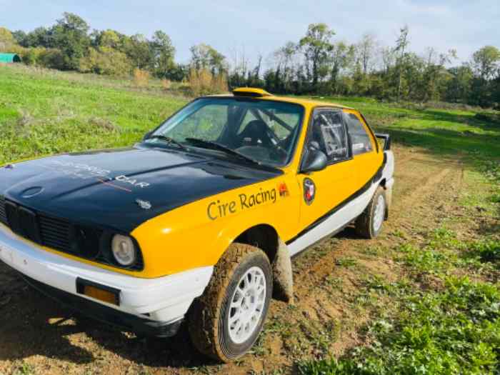 BMW E30 325 IX Maxi Terre/faire offre 1