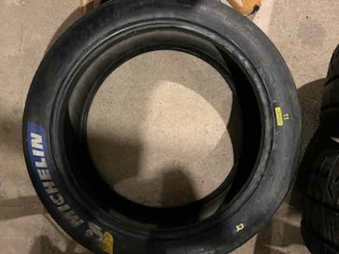 PNEUS MICHELIN NEUFS 20/65/18 2