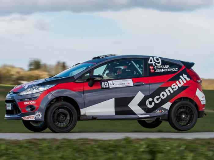 Ford Fiesta R2J 0